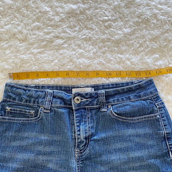 Creative Looks Jeans Denim Cutoff Shorts Size 6 - Picture 5 of 8